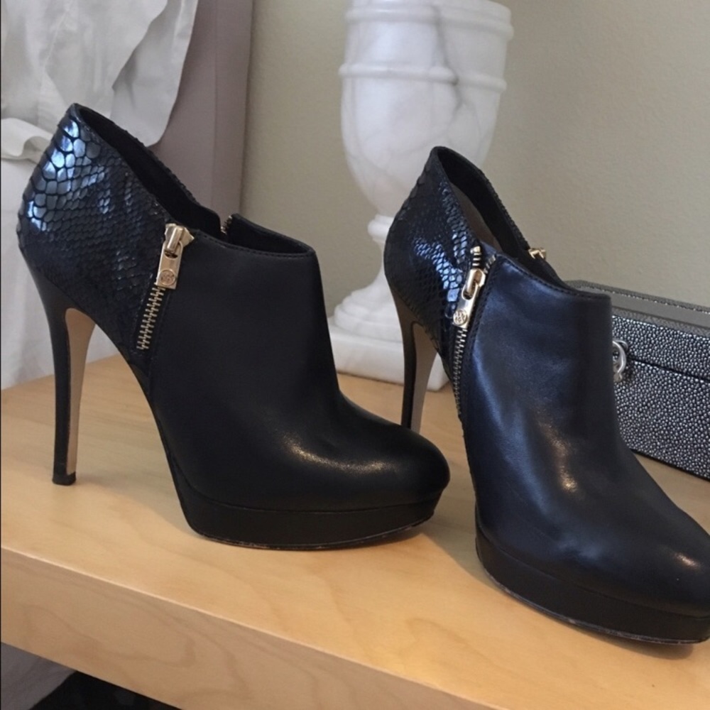 Micheal Kors booties